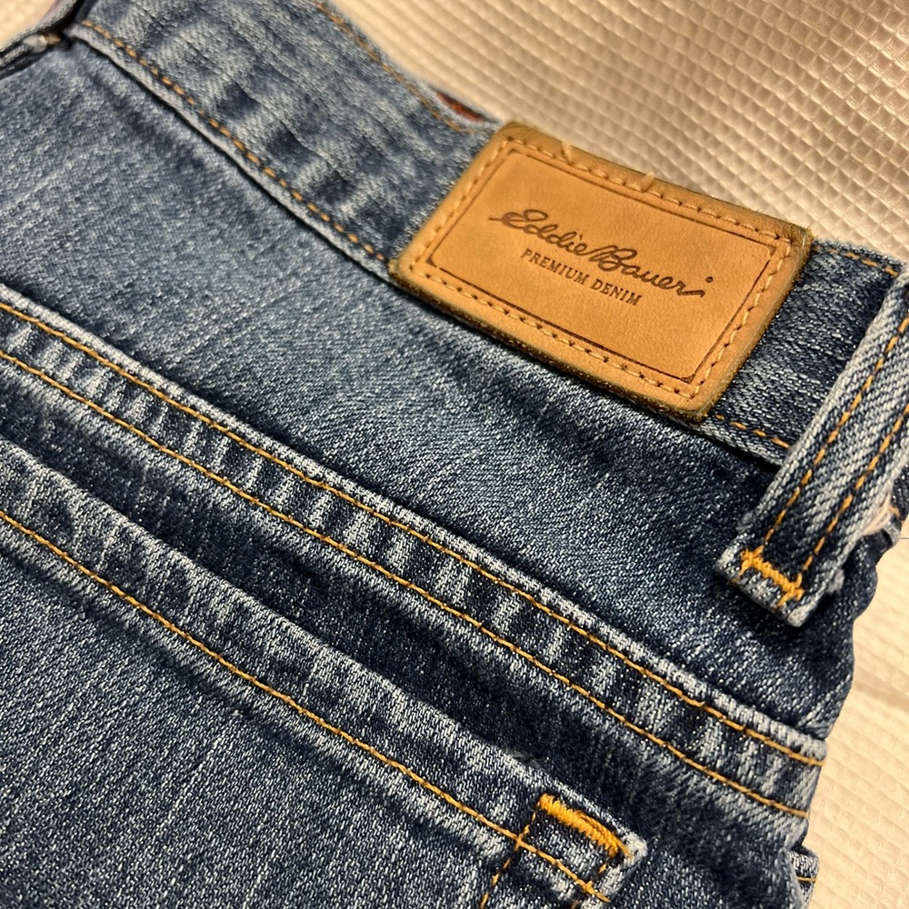 #40 🛍CLEARANCE SALE🏷Eddie Bauer Premium Denim